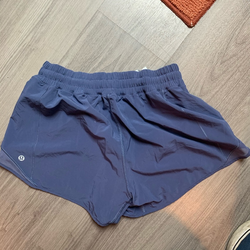 Lululemon Hotty Hot Short II Long 4”